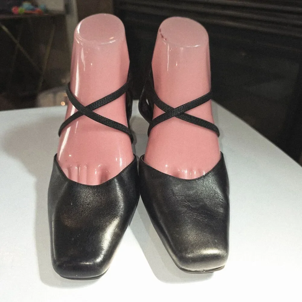 Liz Baker Sz 8 Y2K Vintage Elastic Criss Cross Strappy Black Leather Upper Heels